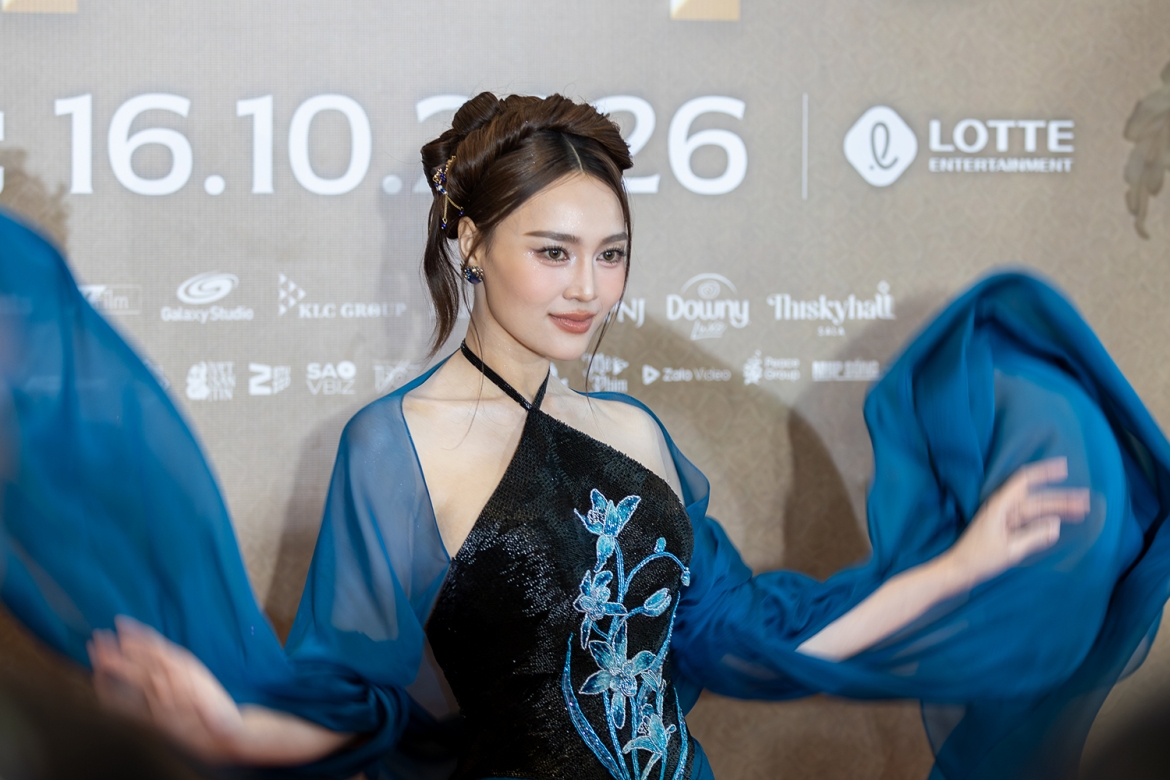 Ninh Dương Lan Ngọc đảm nhận vai Thị Liễu, nhân vật cô cho là một “bước chuyển mình” trong diễn xuất.