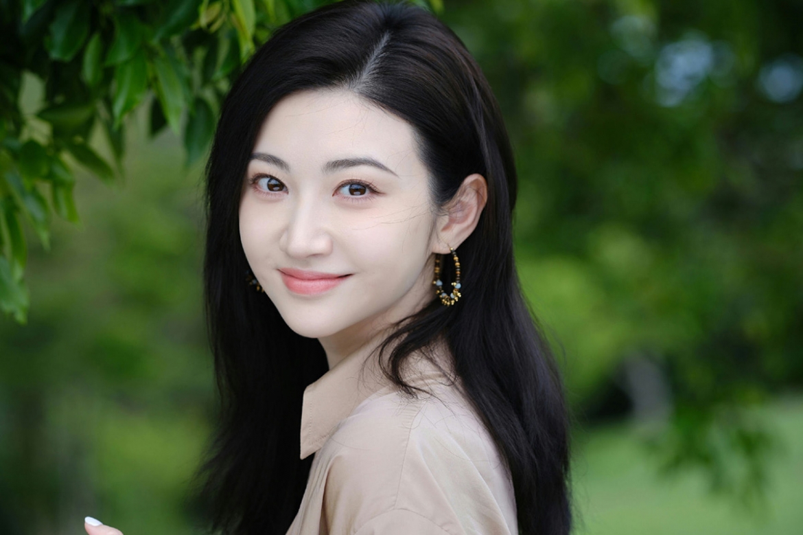 "Người đẹp số 1 Bắc Kinh" Cảnh Điềm. (Ảnh: Sina)