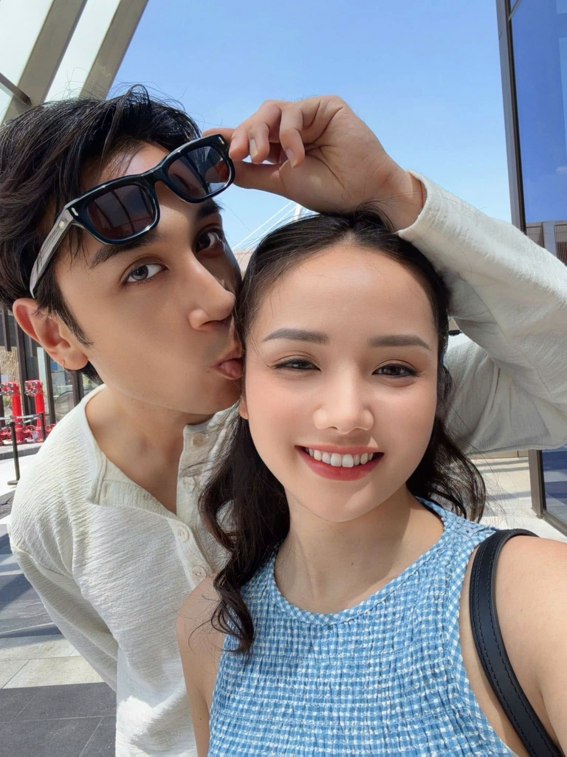 Dương Edward cũng góp mặt với những khoảnh khắc dễ thương, nhận được nhiều bình luận tích cực từ người hâm mộ.