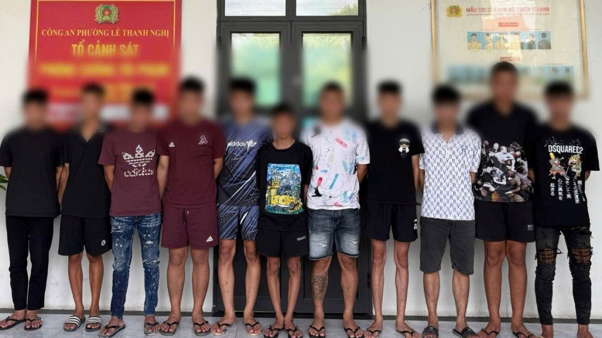 Cơ quan CSĐT Công an thành phố Hải Phòng khởi tố 12 bị can về hành vi “Gây rối trật tự công cộng”