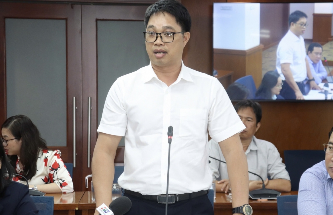 Ông Đặng Văn Lương, Phó Chi cục trưởng Chi cục Thủy sản và Kiểm ngư (ảnh: C.T)