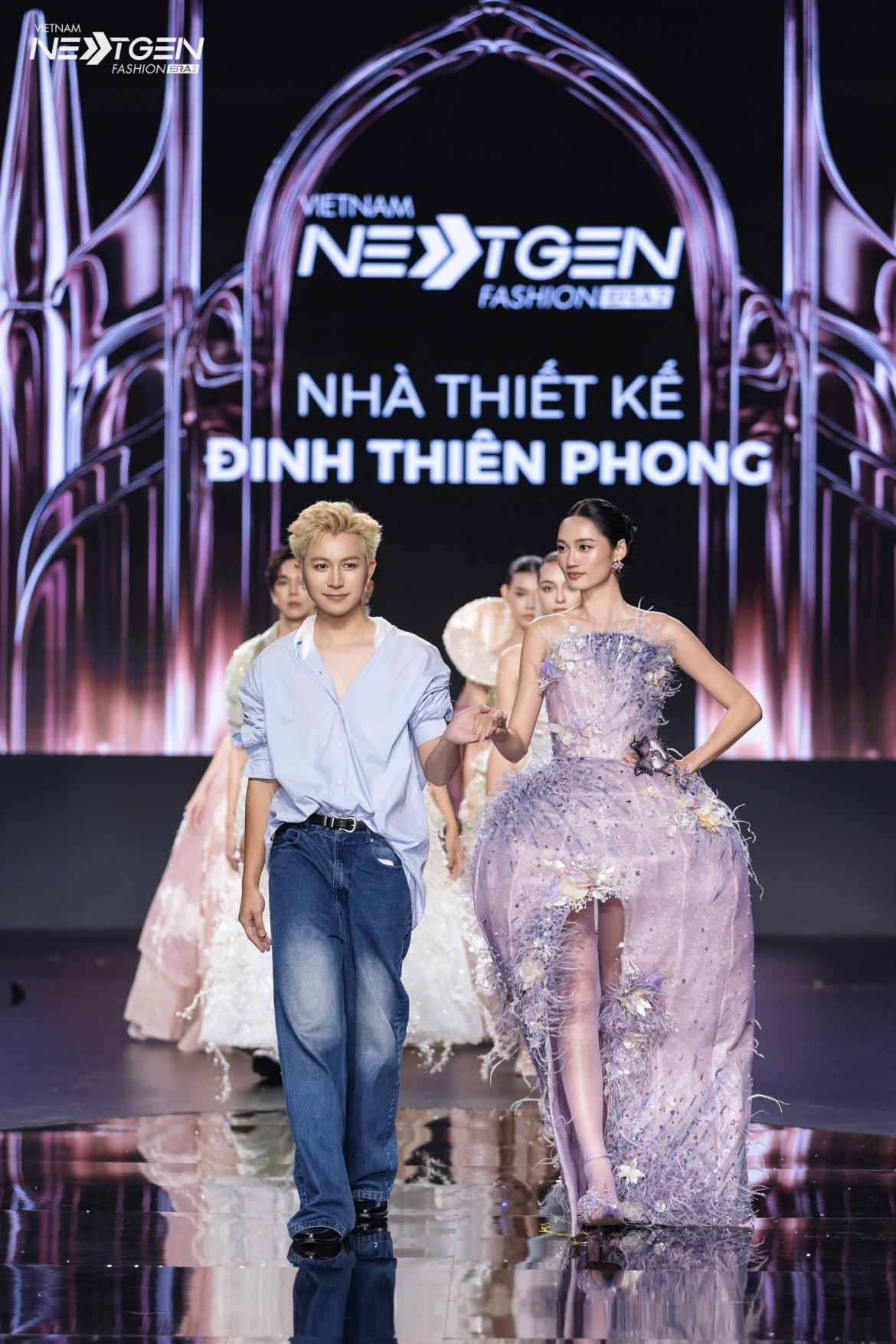 NTK Đinh Thiên Phong giành giải cao nhất The Next Icon. Võ Thành Đạt nhận The Visionary và Nguyễn Thành Lương được trao The Breakthrough. Ba nhà thiết kế vào Top 3, đồng thời có cơ hội giới thiệu bộ sưu tập tại một sự kiện thời trang quốc tế ở Milan.