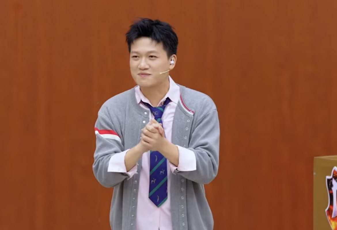 Sau khi tập 14 kết thúc, Trần Ngọc có bài viết dài nhìn lại hành trình đồng hành cùng "Anh trai vượt ngàn chông gai". Nam MC gọi 2026 là năm đặc biệt và dùng hai chữ "biết ơn" để tổng kết trải nghiệm tại chương trình.