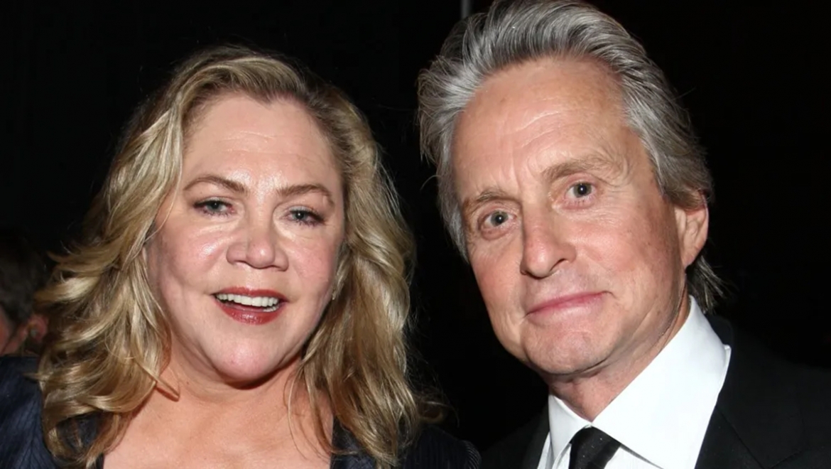 Kathleen Turner và Michael Douglas. (Ảnh: Alberto E. Rodriguez/Getty Images)